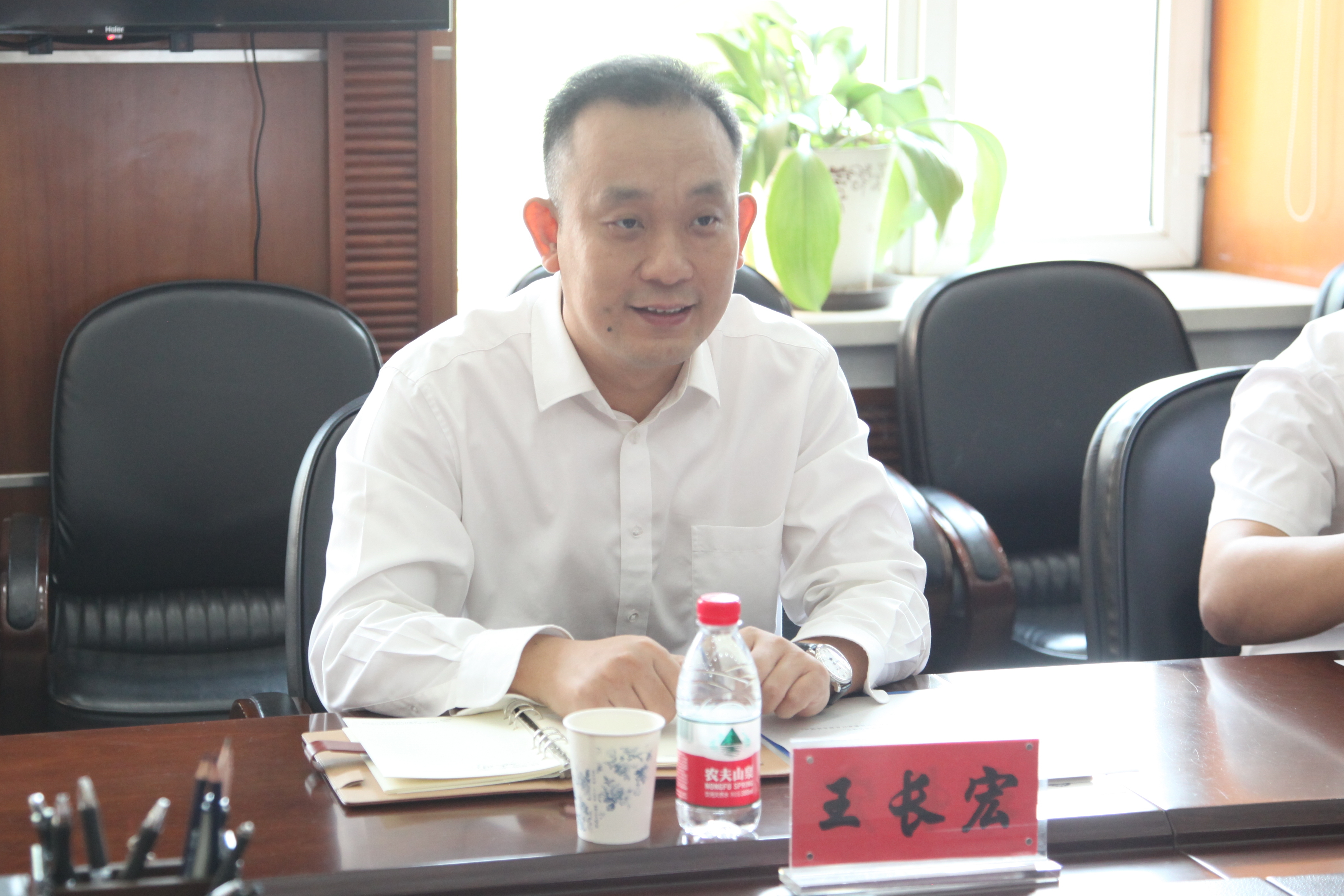 中国铁建集团东北区域黑龙江总部赴黑龙江省科学院调研座谈